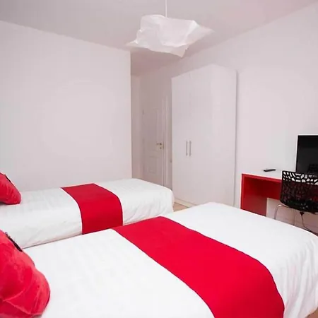 Liqeni Hotel Tirana