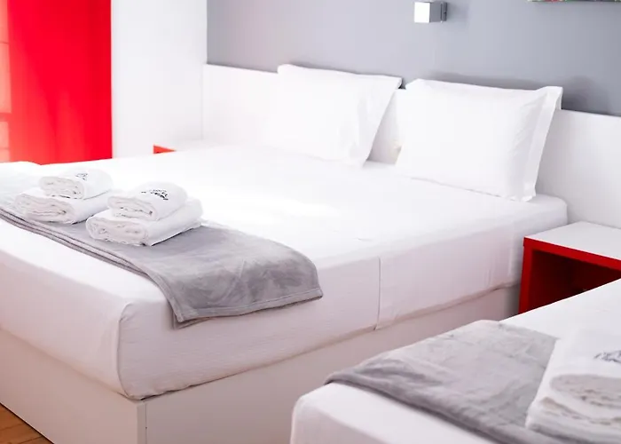 Liqeni Hotel 3*