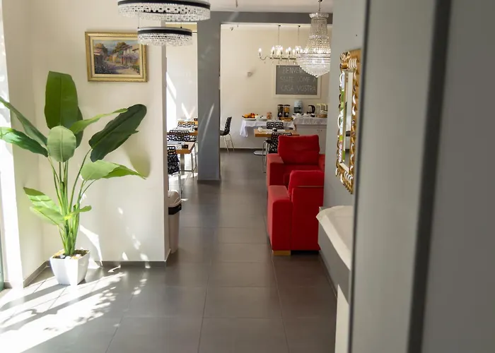 Hotel Liqeni Tirana