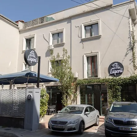 Otel Liqeni 3*