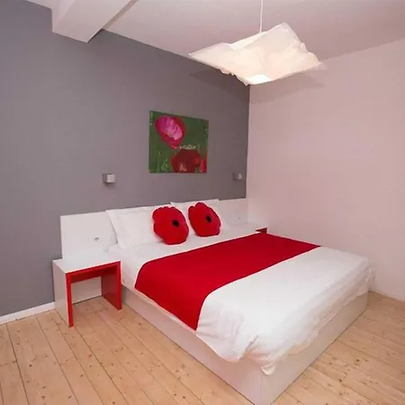 Liqeni 3* Тирана