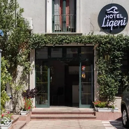 Hotel Liqeni 3*