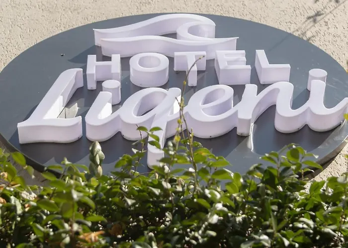 Liqeni Hotel 3*