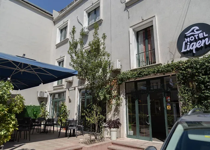 Hotel Liqeni 3*